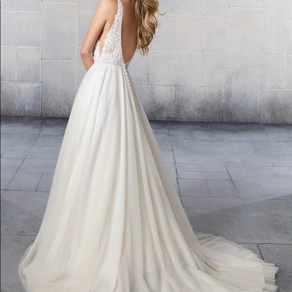 Brand new Mori Lee Wedding Dress - Picture 2 of 6